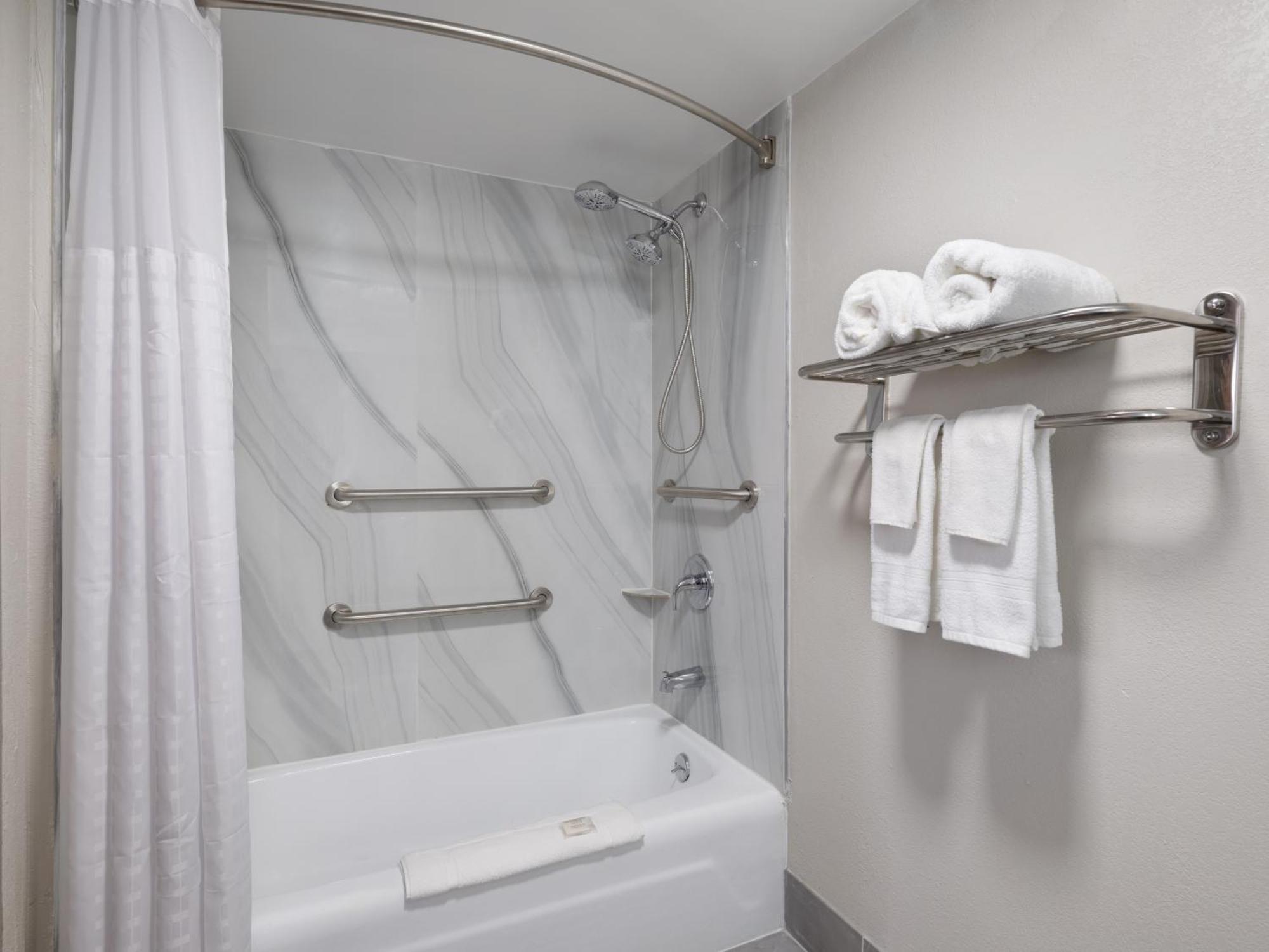 Days-Inn By Wyndham Montgomery I-85 Eksteriør billede