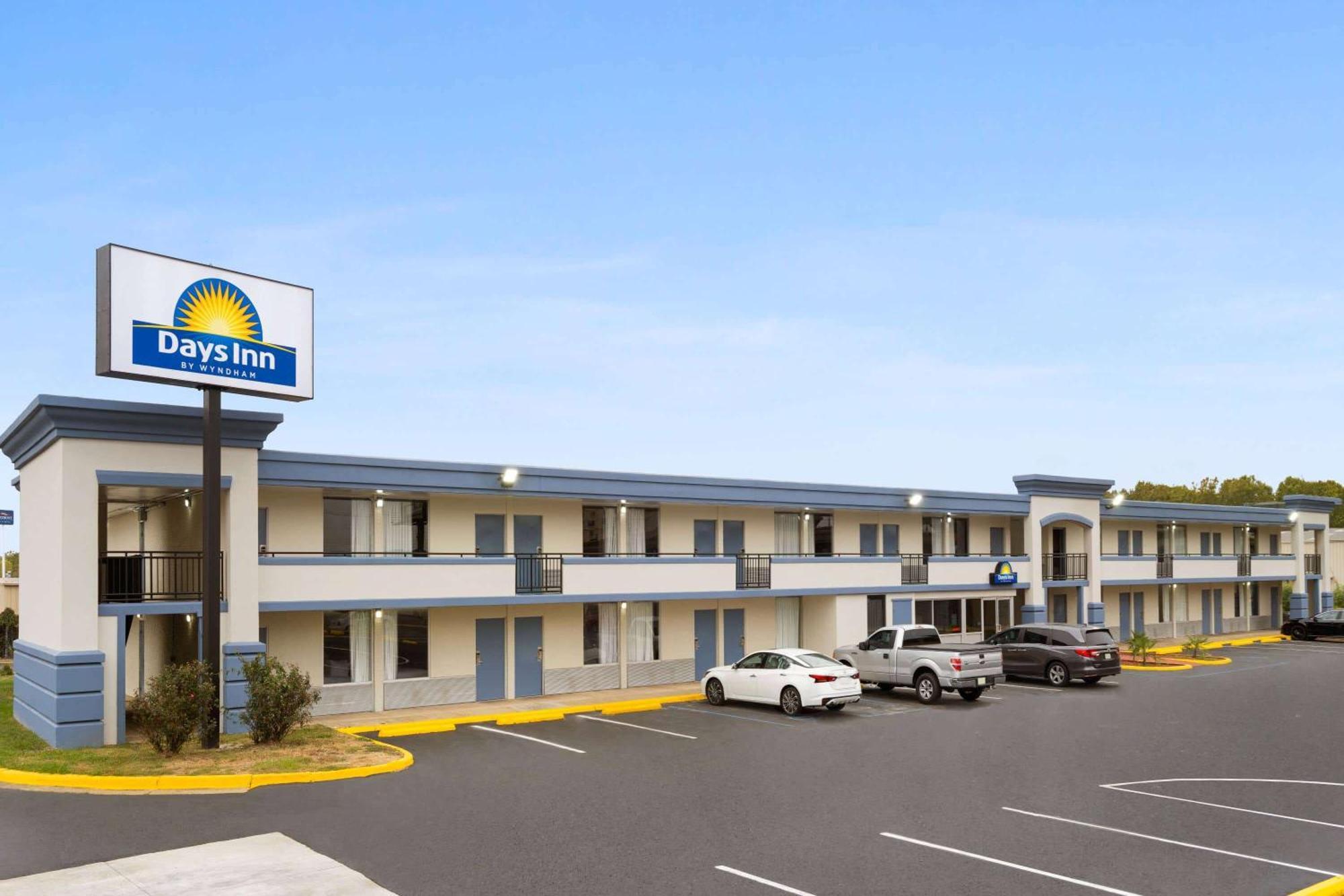 Days-Inn By Wyndham Montgomery I-85 Eksteriør billede
